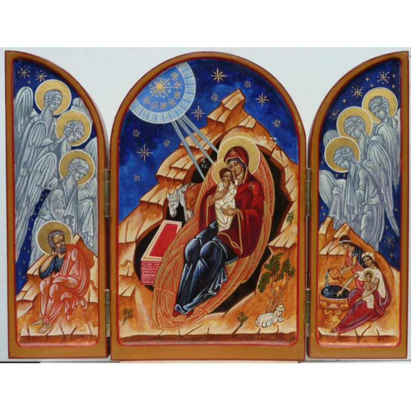 Kerstdrieluik rondom geschilderd